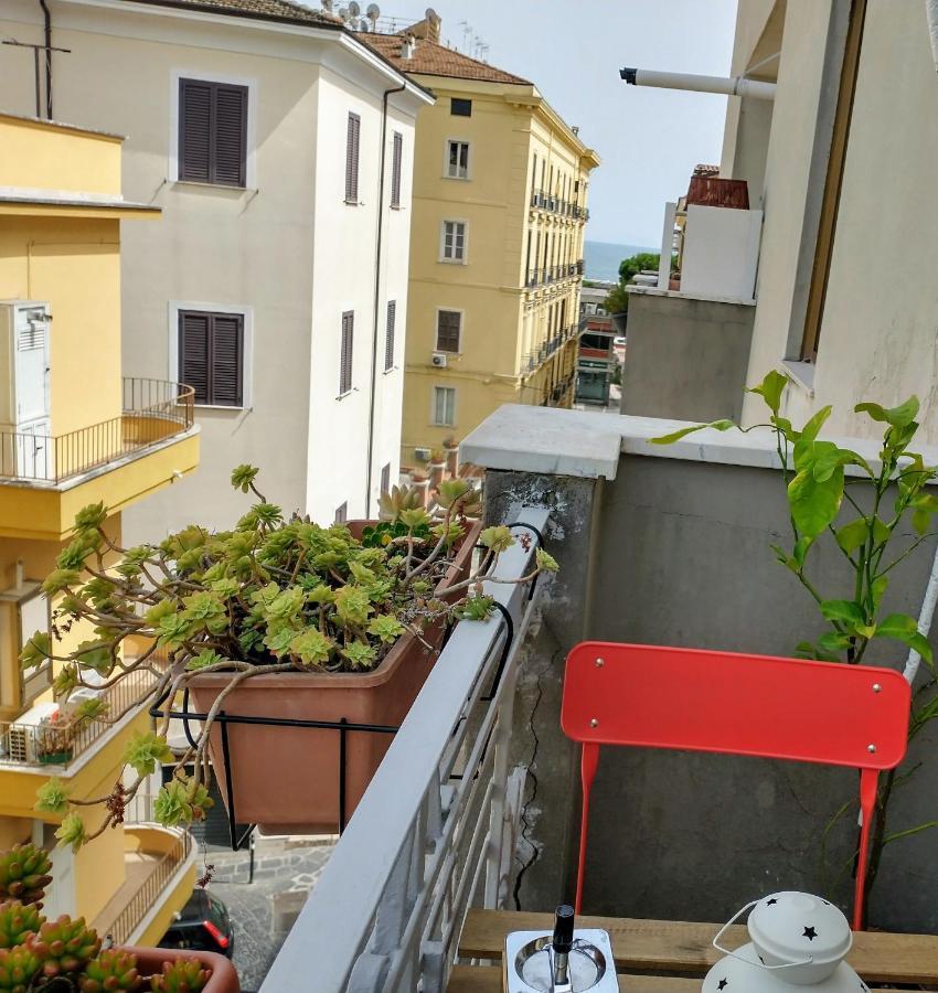 Mi Casa Tu Casa Hotel Formia Exterior photo